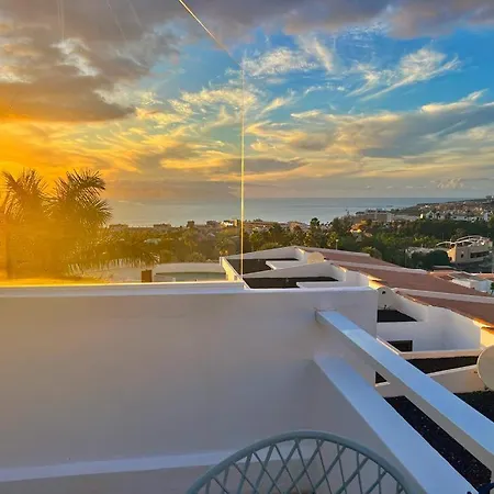 Appartement On The Wave Costa Adeje (Tenerife)