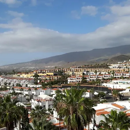 On The Wave Costa Adeje (Tenerife)