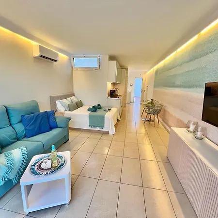 Apartman On The Wave *