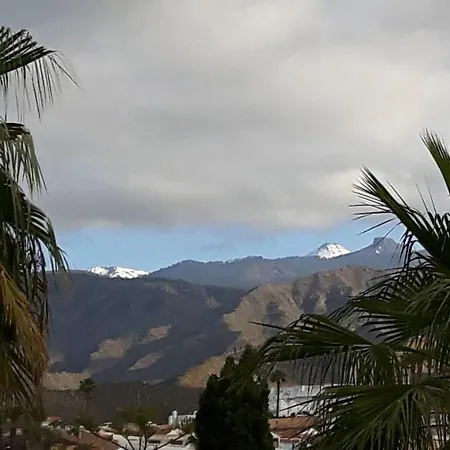 Apartment On The Wave Costa Adeje (Tenerife)