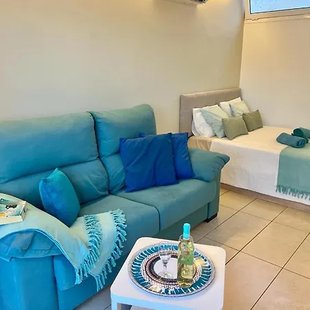 Apartment On The Wave