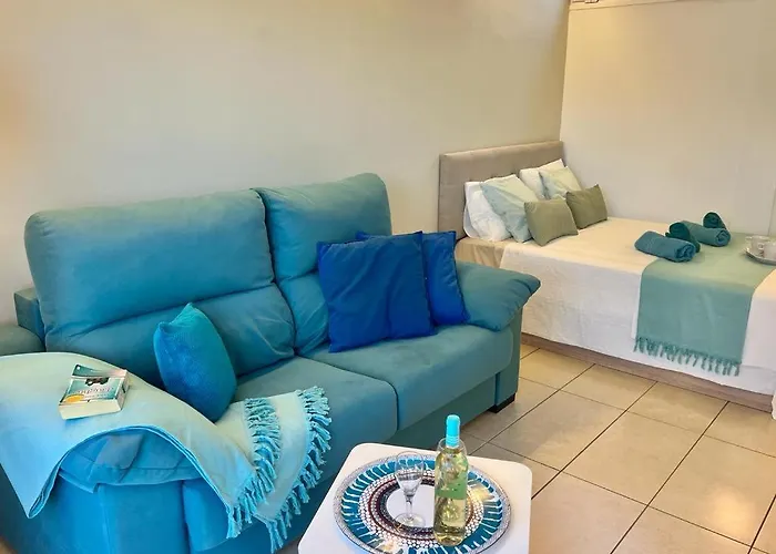 Apartment On The Wave