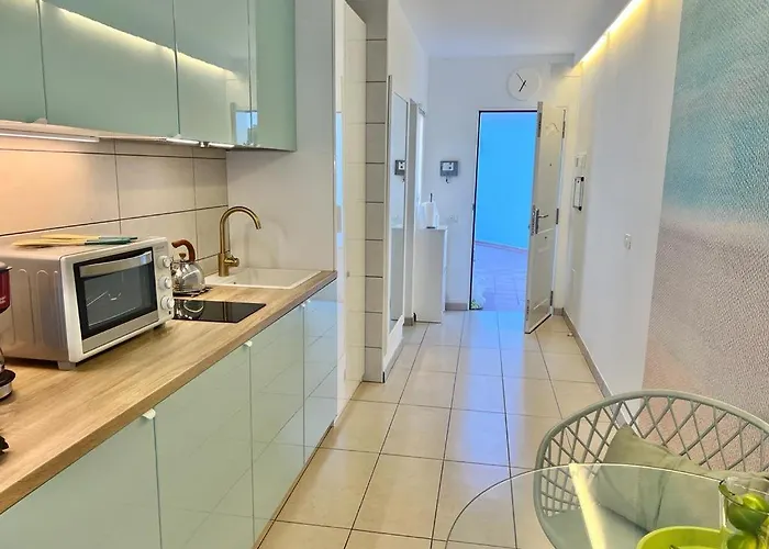 On The Wave Costa Adeje (Tenerife)