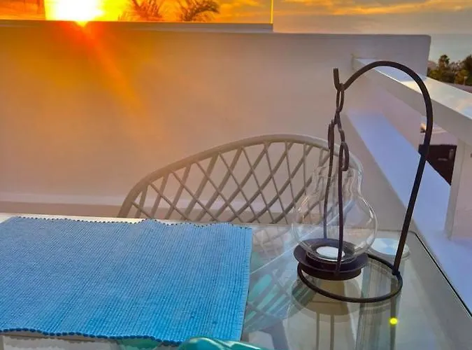 On The Wave Apartment